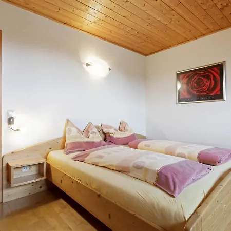 Alluring In With Sauna Daire Unterweissenbach